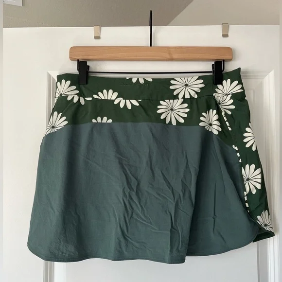 Outdoor Voices Green Floral Skirt - Picture 8 of 9
